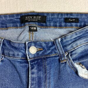 Judy Blue JB84183 slim Fit Blue Jeans size 14W